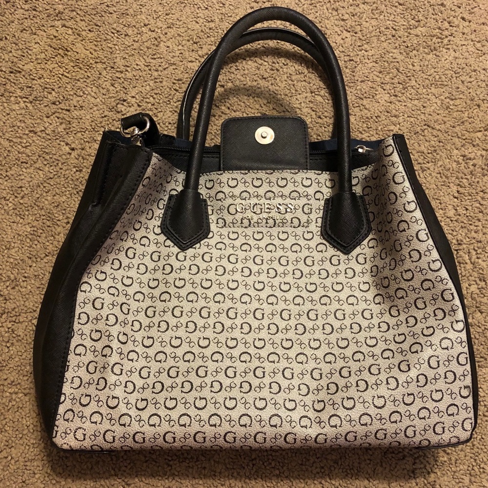 Guess Purse